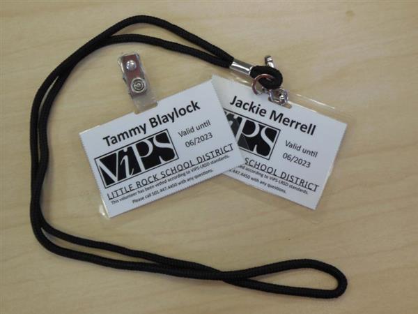 badges.jpg 