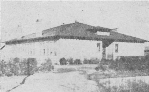 Photo: The East End School. located at 8th & Calhoun streets. Date of photo unknown. Photo from LRSD archives. 