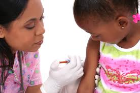 pic of nurse giving flu shot to student pic of nurse giving flu shot to student